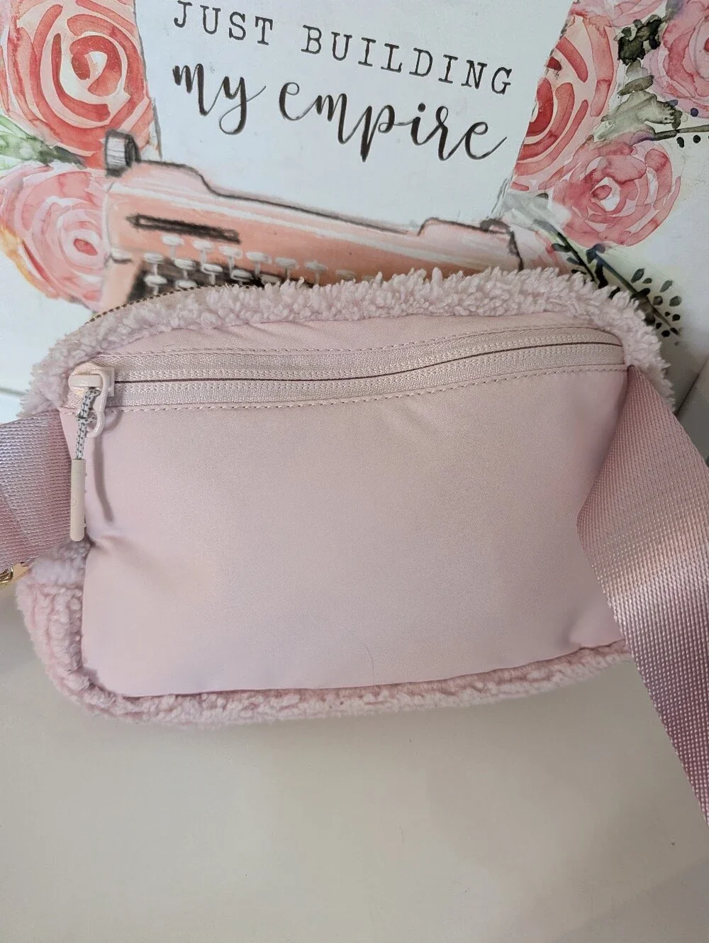 🩷EUC Lululemon Athletica Everywhere Fleece Adjustable Unisex Use Belt Bag, Pink